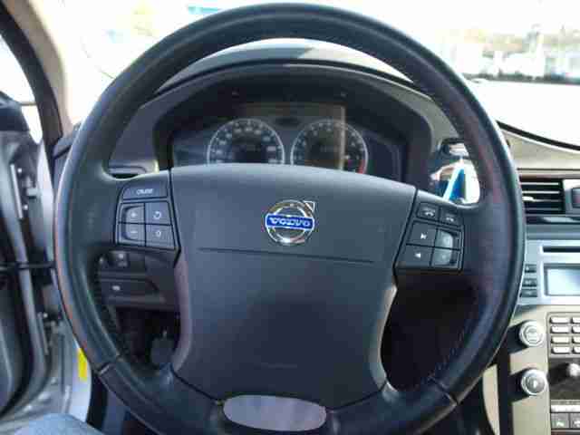 Volvo S 80 Lim. 2.5 T Momentum (XENON-LEDER)