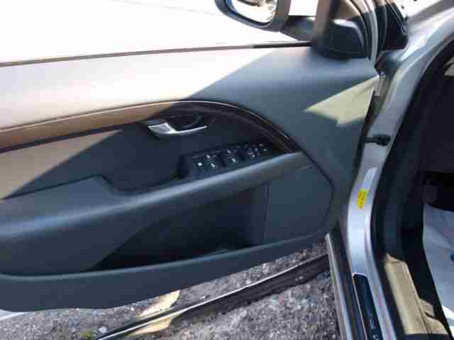 Volvo S 80