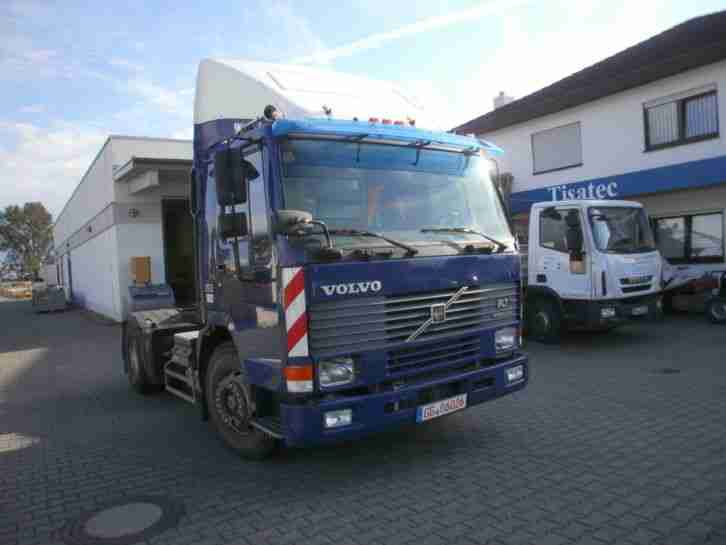 Volvo (S) Sattelzugmaschine