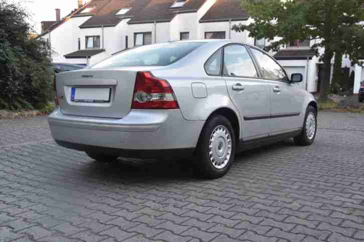 Volvo S40 1.6 DPF, Scheckheft, TÜV 01/18