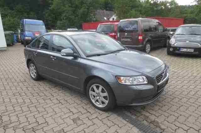 Volvo S40 1.6D Kinetic DPF Xenon,PDC,Sitzheizung
