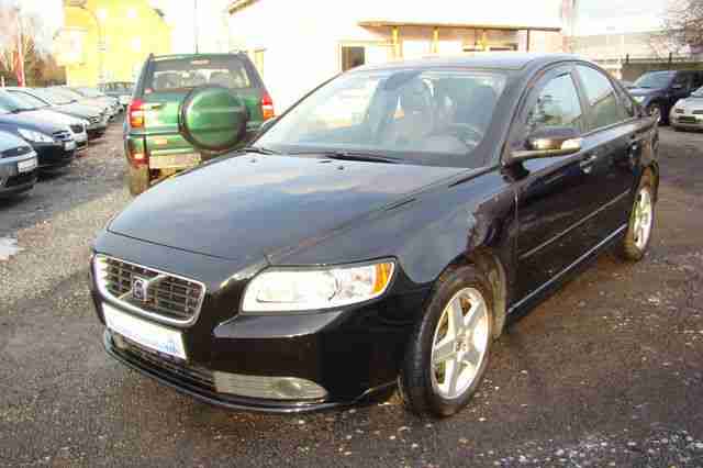 Volvo S40 1.6D Momentum 1.Hand Leder Temp. SiHzg Alus