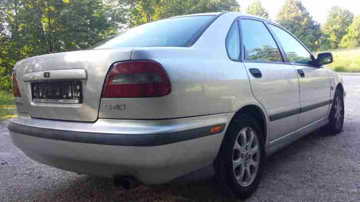 Volvo S40 1.8 Automatik 103kw/140ps,EZ 04/99,Klima,Sitzheizung,Tempomat,BC,ABS