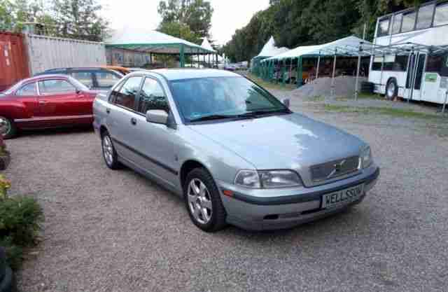 Volvo S40 1.8