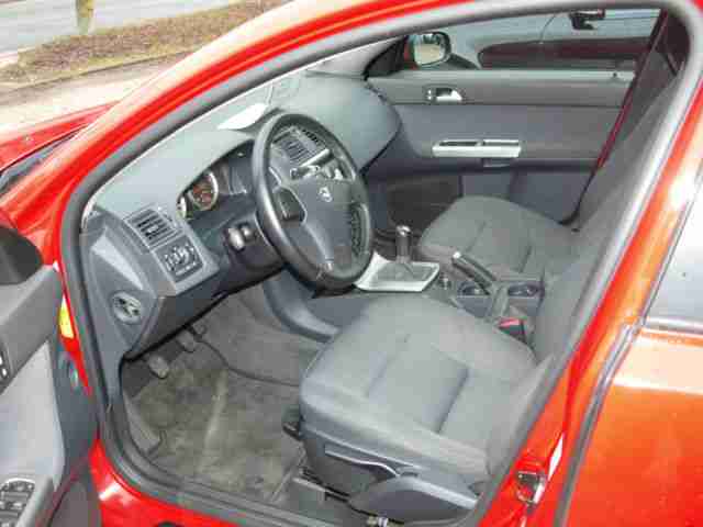 Volvo S40 2.0D DPF 6-Gang