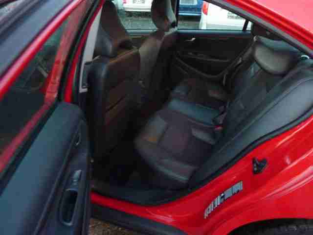 Volvo S60 2.4 Comfort 2 Hand RentnefahrzeugTüv06.2017