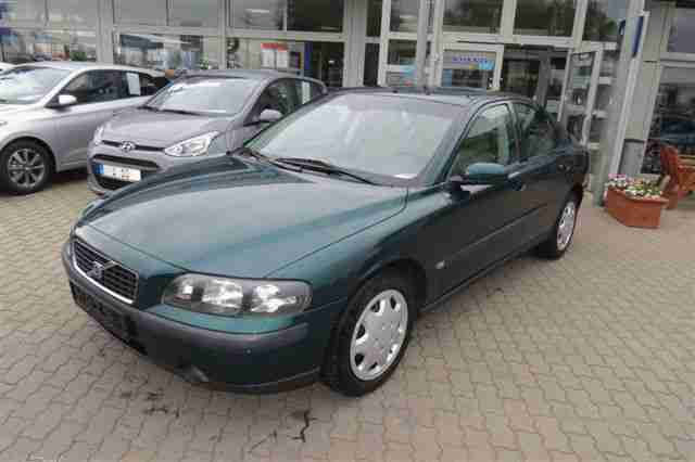 Volvo S60 2.4 Comfort*Aut*Sitzhzg*Leder*E-Schiebedach*