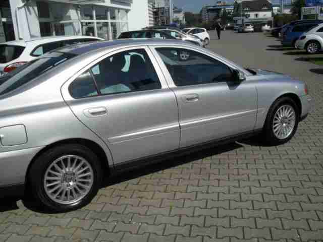 Volvo S60 2.4 Kinetic