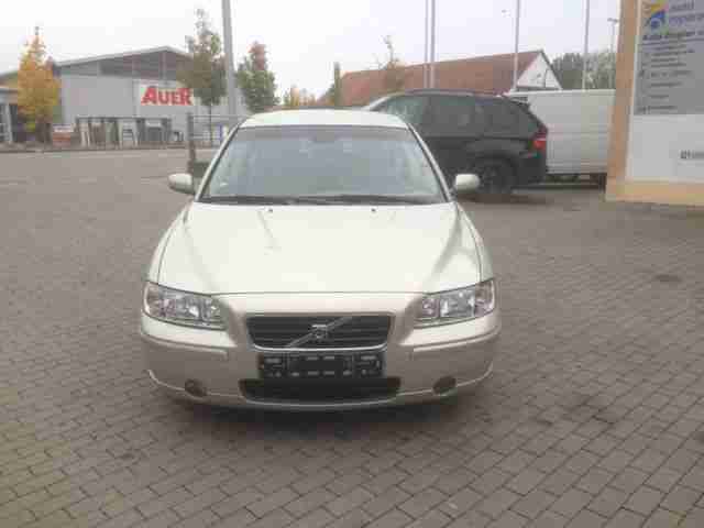 Volvo S60 2.4D Aut. Momentum