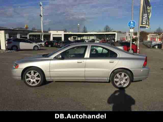 Volvo S60 2.4D Momentum Leder Navi Xenon PDC