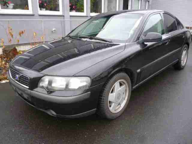 Volvo S60 2.4T --LEDER--ESD--AUTOMATIK--ALU--