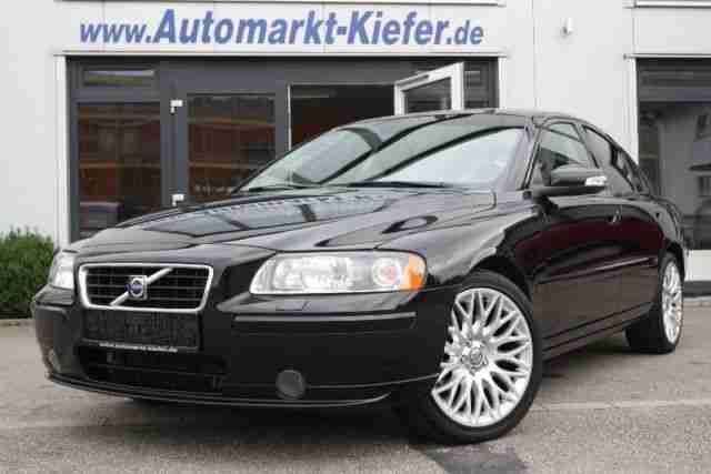 Volvo S60 2.5T Aut. Momentum Xenon Leder Navi 18 Zoll