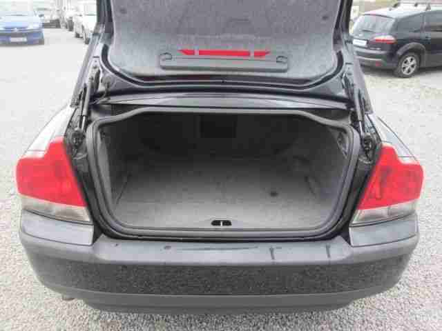 Volvo S60 D5 - KLIMAAUT. - LEDER - NAVI - SHZ - 2.HAND