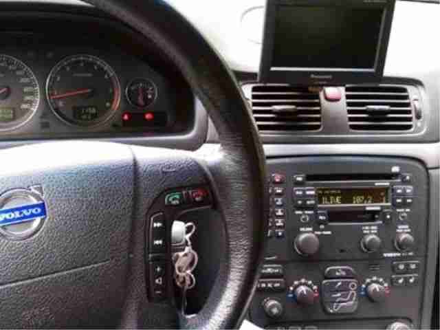 Volvo S80 2.0T +PDC+Navi+SHZ+AHK+ALU+ESP+Klima+ZV