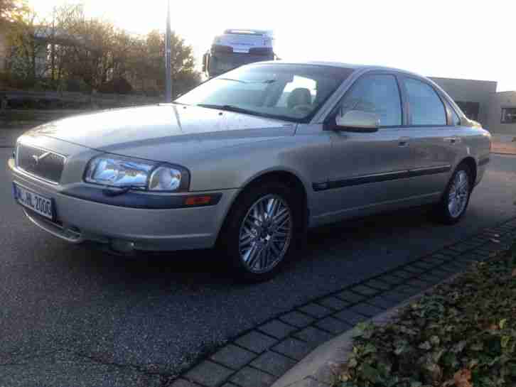 Volvo S80