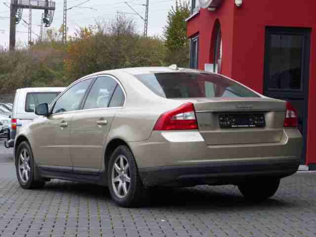 Volvo S80 D5 Aut. Executive / Leder / Klimaa./ SHZ