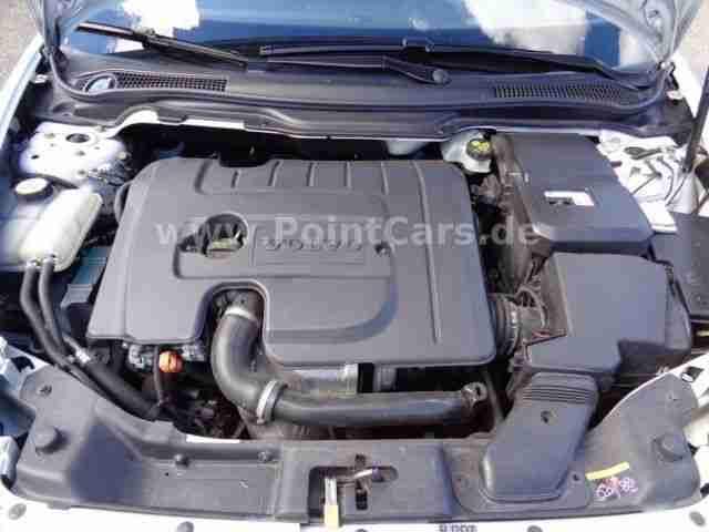 Volvo V 50 Kombi 1.6 D DRIVe Momentum*1.HAND-EURO 4-WR