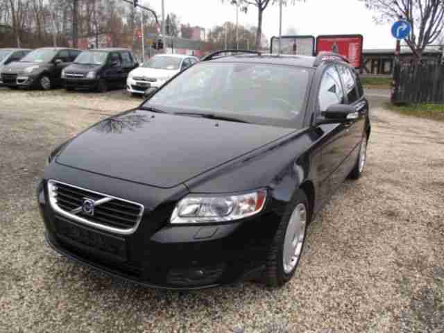 Volvo V 50 Kombi 2.0 D Automatik