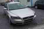 V 50 Kombi 2.0 D Kinetic
