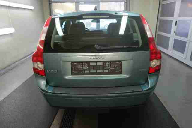 Volvo V 50 Kombi 2.0 D Momentum