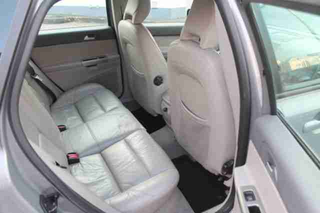 Volvo V 50 Kombi 2.0 D Summum 2 Hand-/////////////////