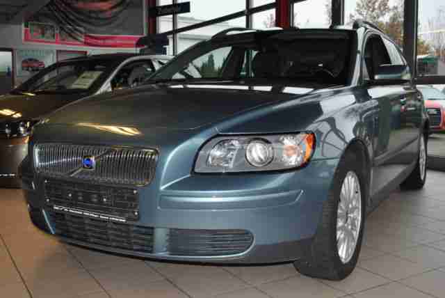 Volvo V 50 Kombi 2.4 Kinetic