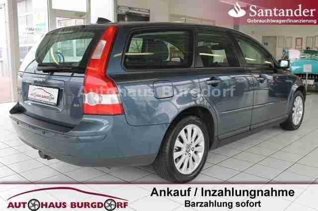 Volvo V 50 Kombi 2.4 Momentum AHK PDC Sitzheizung