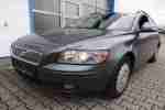 V 50 V2.0D DPF Momentum voll Scheckheft geflegt,