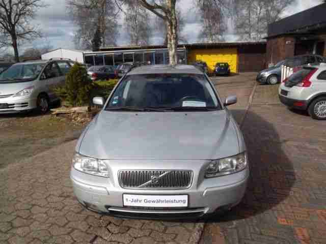 Volvo V 70 Kombi 2.4 D Kinetic