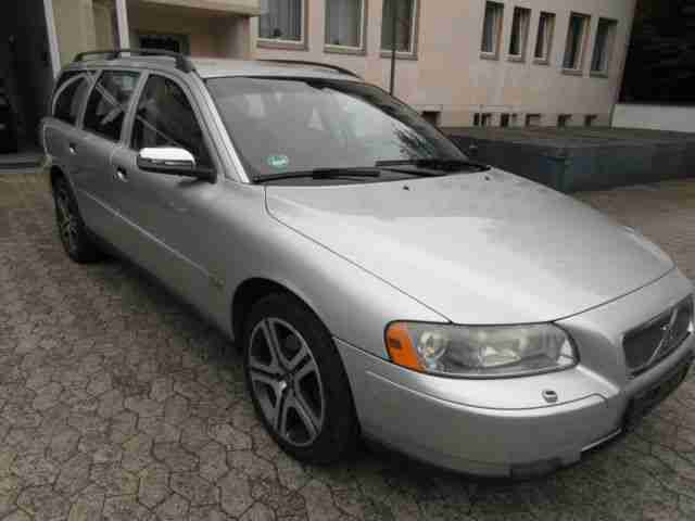Volvo V 70 Kombi 2.4 Kinetic