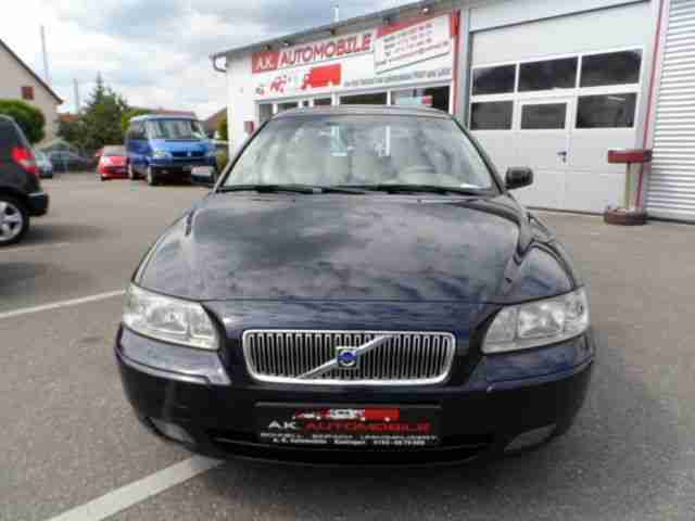 Volvo V 70 Kombi D5 Momentum, Leder, Klima