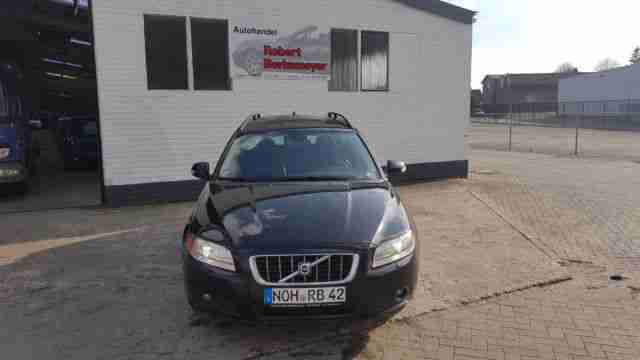 Volvo V 70 Kombi Momentum