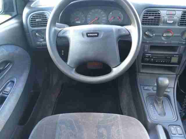 Volvo V40 1.8 Automatik, Klima, besondere Lackfarbe