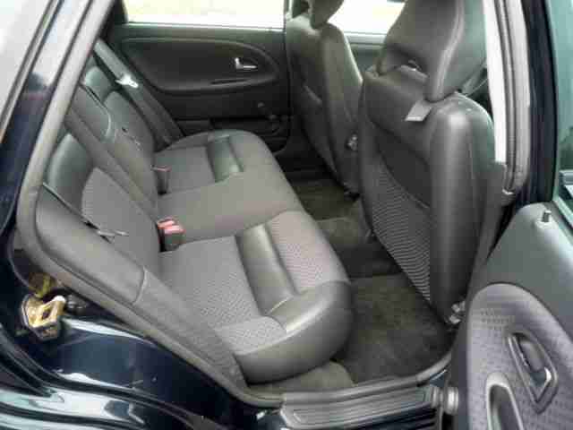 Volvo V40 1.8i **Scheckheftgepfl. / Klima / 116tkm**