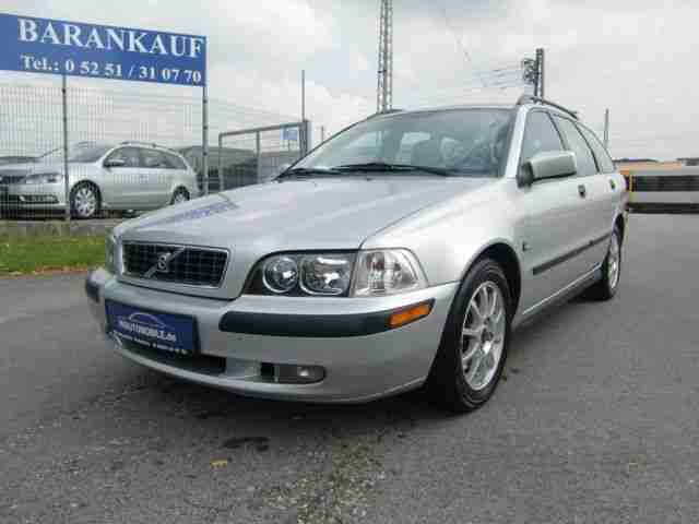 Volvo V40 1.9 D Comfort*Klimaautomatik*Leder*Alu