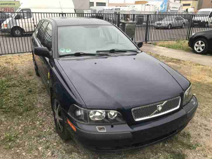 Volvo V40 1.9D Kombi Hu Au 03 2019 DPF 116 Ps