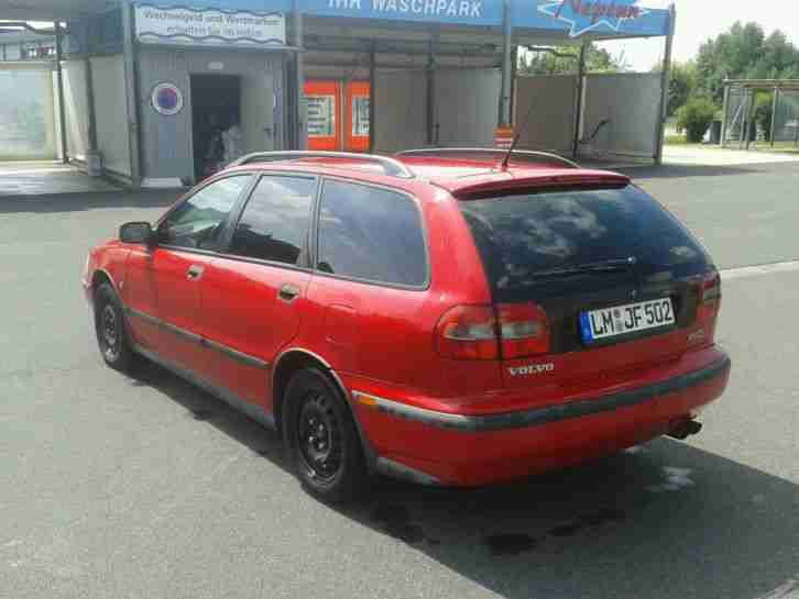 Volvo V40 2,0 16V 140 PS