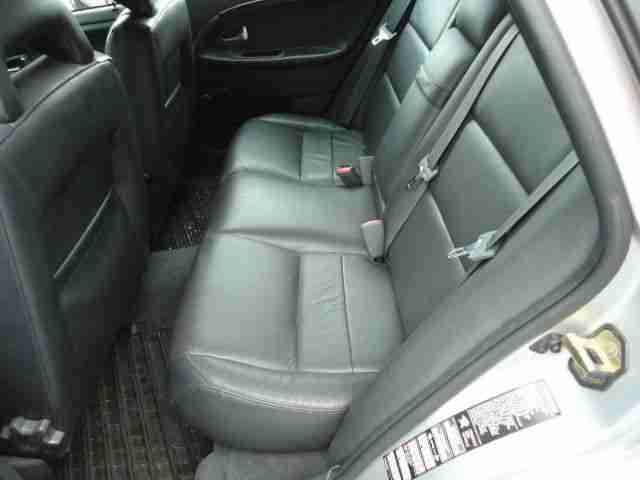 Volvo V40 2.0T Sport 2 Hand