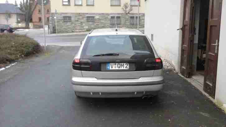 Volvo V40 2.0T TÜV 11/16, WR neu