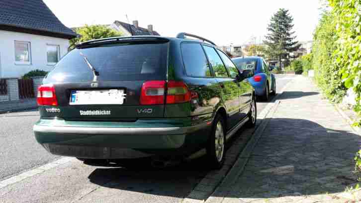 Volvo V40