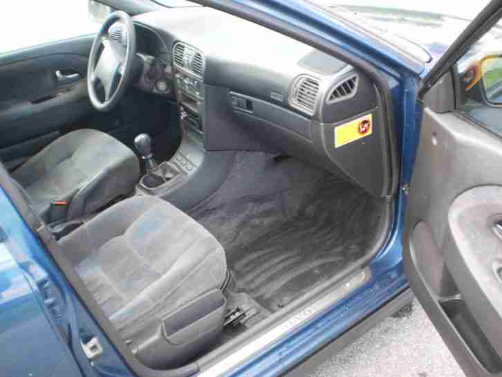 Volvo V40 Robuster Schwede!!!