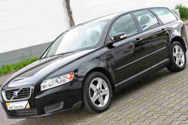 Volvo V50 1.6D DPF Kinetic *1-HAND