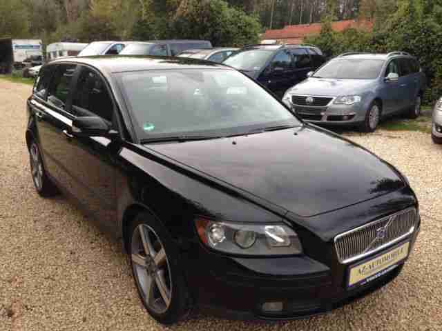 Volvo V50 1.6D DPF Momentum*TÜV 09/2015*KLIMAAUTOMAT*