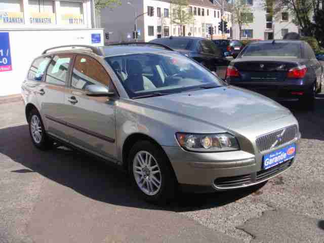 Volvo V50 1.6D DPF-Voll Schekheft-1 Hand