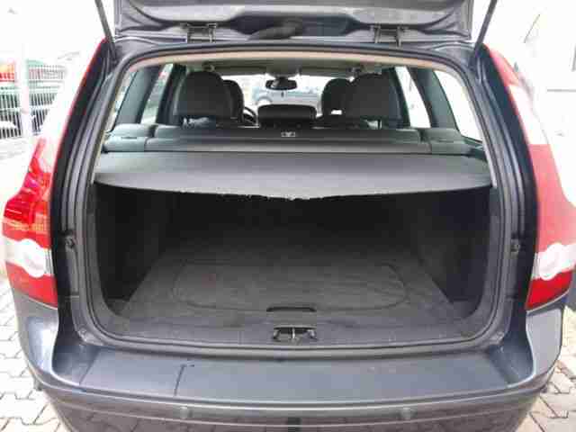 Volvo V50 2.0D DPF **KLIMAAUTOMATIK**