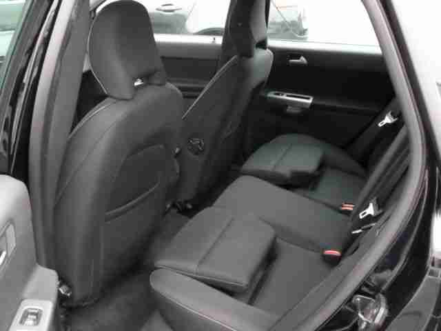 Volvo V50 2.0D DPF Kinetic 1.Hd.Navi,Tronic,Glasdach