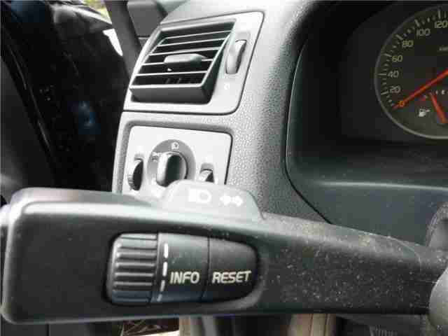 Volvo V50 2.0D DPF Momentum / 2 Hand / TÜV 11.2015 /