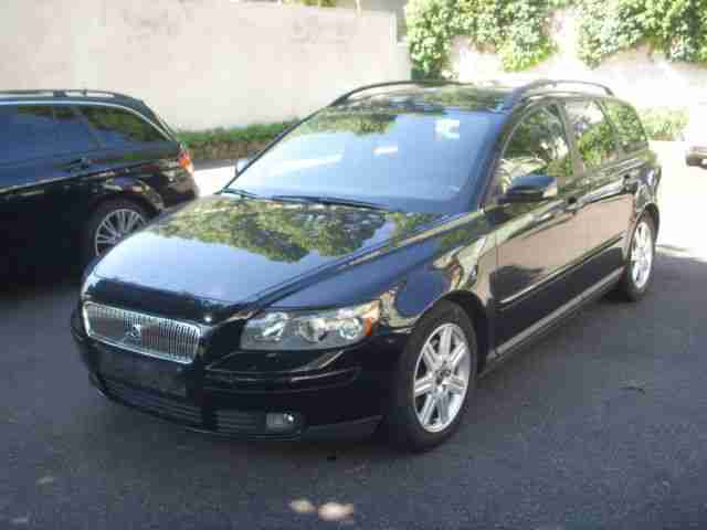 Volvo V50 2.0D DPF Momentum