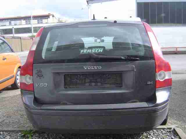 Volvo V50 2.4