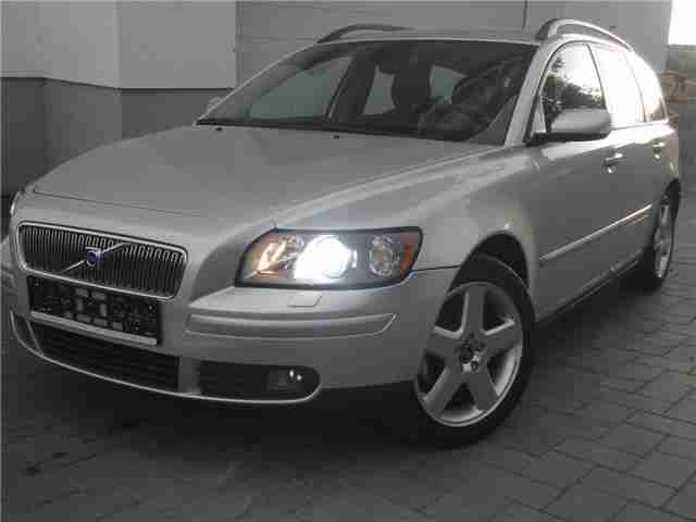 Volvo V50 2.4 Aut. Kinetic ***XENON**NAVI***PDC***